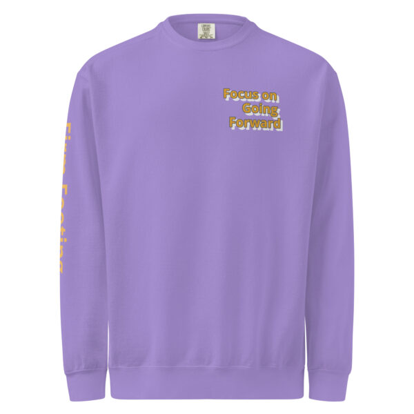 Unisex garment-dyed sweatshirt - Image 12